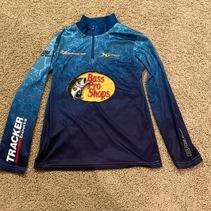 Bass pro fishing shirt